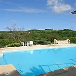 La Bastie D'urfe 3*