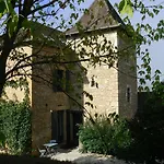 La Bastie D'urfe מלון 3*