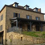 La Bastie D'urfe מלון 3*