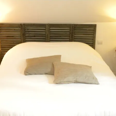 Hotel La Bastie D'urfé