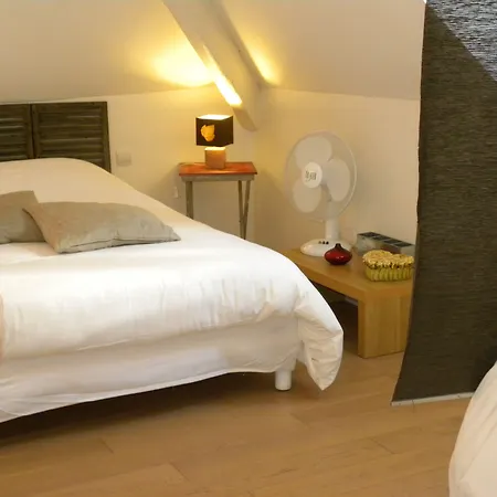 La Bastie D'urfe 3* Naussac (Aveyron)