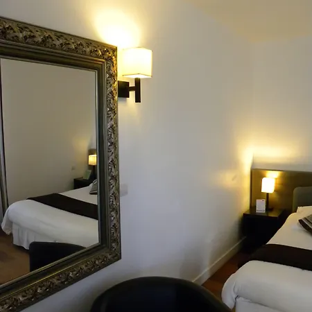 La Bastie D'urfé Hotel 3*