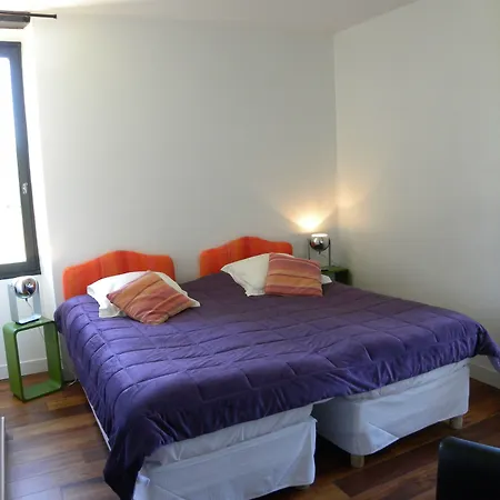 La Bastie D'urfe 3*