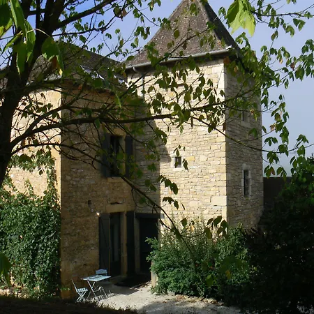 La Bastie D'urfe فندق 3*