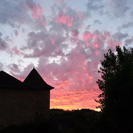 فندق La Bastie D'urfe