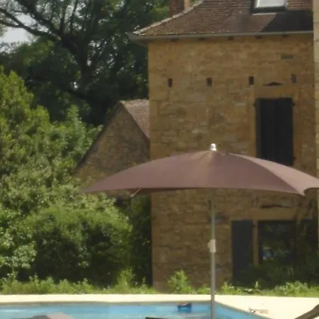 La Bastie D'urfé 3* Naussac (Aveyron)