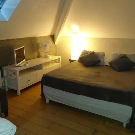 La Bastie D'urfé Hotel