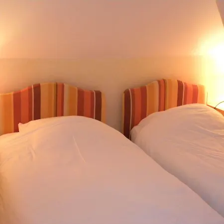 Hotel La Bastie D'urfé 3*