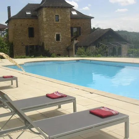 Hotel La Bastie D'urfé